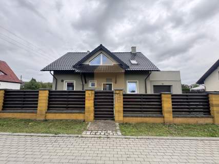 Komfortowy dom z ogrodem w Kudowie Zdrój.