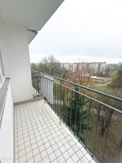 Kawalerka z dużym balkonem i windą