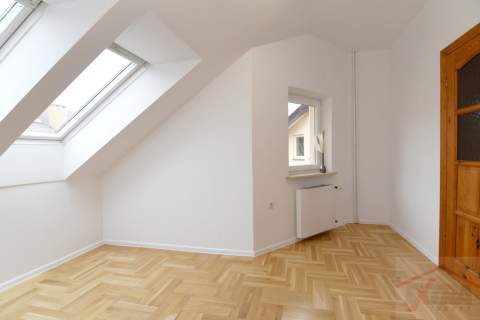 Ostoja / Dwupoziomowy apartament, balkon, ogródek
