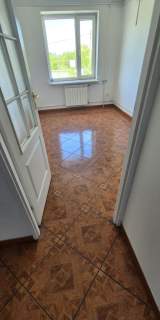 Biurowiec z halą magazynową 1000m2