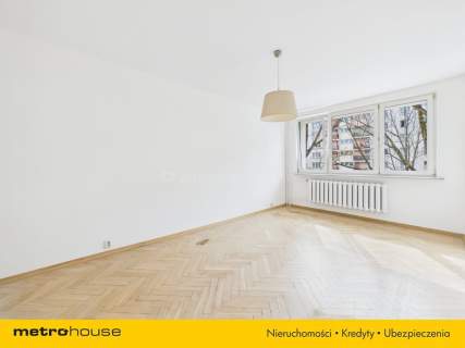Śródmieście, 2/3 pokoje, słoneczne,balkon, zieleń.