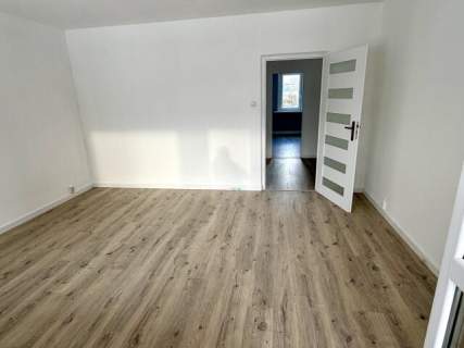PO REMONCIE mieszkanie 3 pok. ok. 1 km od morza