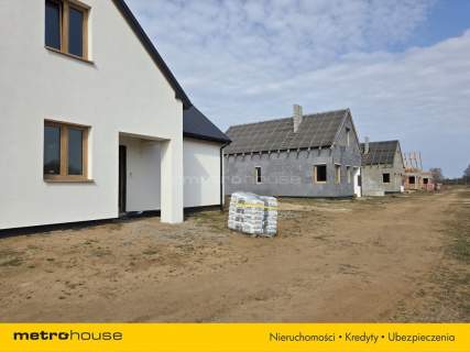 Dom w stanie deweloperskim w malowniczej okolicy