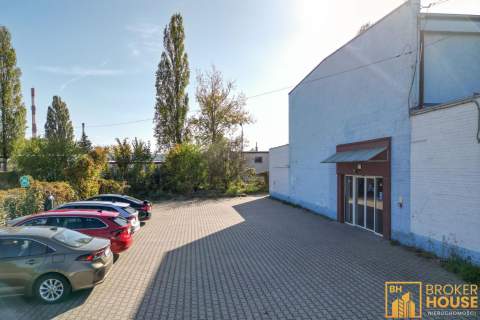 HALA MAGAZYNOWO USŁUGOW NA WYNAJEM BLISKO CENTRUM