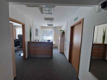 Ursynów Południowa Obwodnica budynek biurowy 447m2