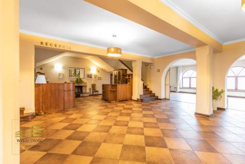 Budynek 795m2 przy S19 na działce 54ha - Kraśnik