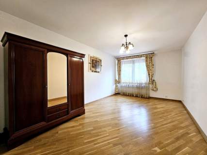 Dom wolnostojący 250 m2 / działka 2191 m2 / Urzut / Nadarzyn