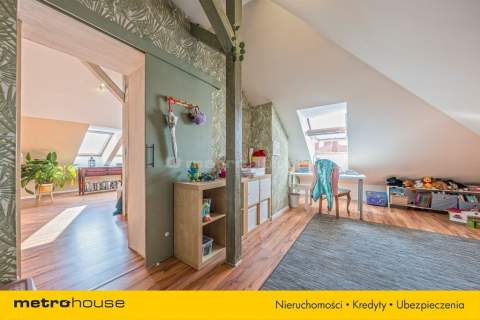 Słoneczne, dwupoziomowe, ponad 100m2, 2 balkony