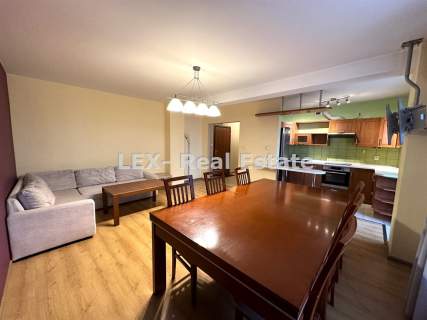 Apartament 83 m2 w ścisłym centrum Pruszkowa.