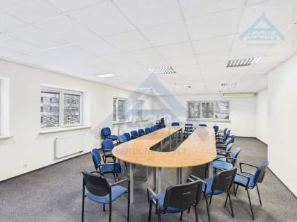 Warszawa, Targówek - Biurowiec 473m2