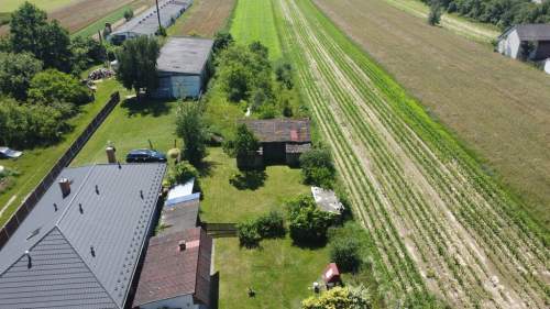 Dom 50 m2 na działce w m. Babilon gm. Lipsko.