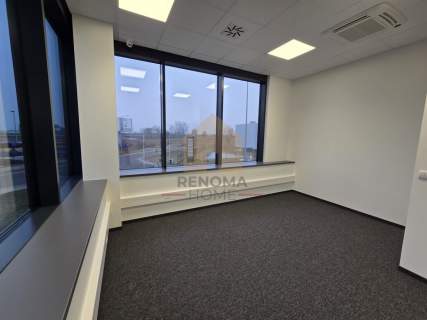 Magazyn i Biuro 245 m   Bielany Wrocławskie przy