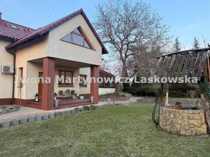TWOJA PRYWATNA PRZESTRZEŃ NAD SAMĄ RZEKĄ
