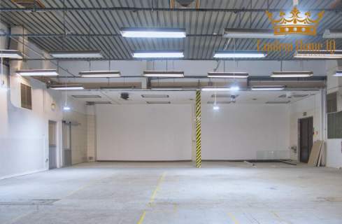 Magazyn 1054m na wynajem w budynku ogrzewanym - Bielany - trasa...