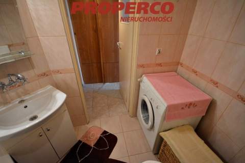 Kawalerka 27,8 m2, os. Barwinek, ul. Emilii Plater