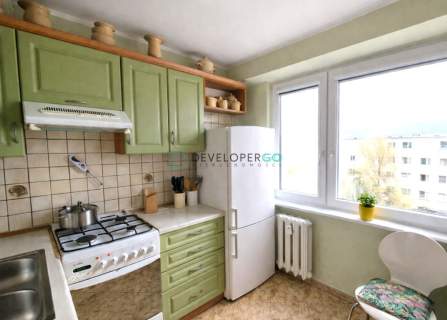 3 pokoje 48 m balkon piwnica