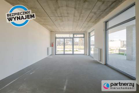Lokal 83m2. Duże witryny 2 wejscia 