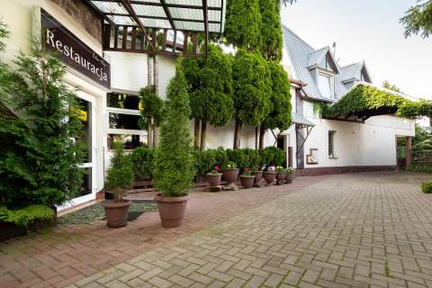 Sala weselna hostel gotowy biznes w sercu Rozt