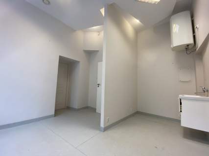 Atrakcyjny lokal w ścisłym centrum Pl. Szczepański