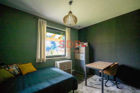 Loftowy klimat 2 budynki działka 1900m2