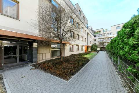 Ostoja Wilanów Balkon 10m2 2 miejsca
