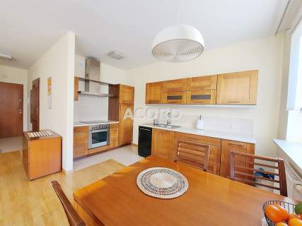 Ursynów 55 mkw taras garaż meble 2005r