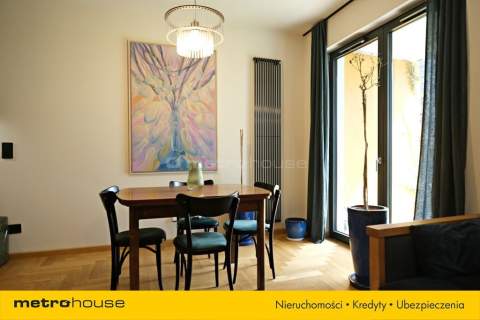 LUX 3 pok Apartament z ogródkiem, tarasem i loggią