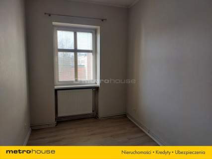 Przestronne 3 pokojowe mieszkanie w kamienicy