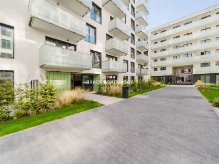 2 POK OK 35,4 M2 BLISKO CENTRUM Z DUŻYM BALKONEM