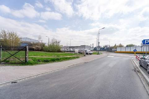 Działka przy Nowohuckiej w Krakowie pod inwestycje