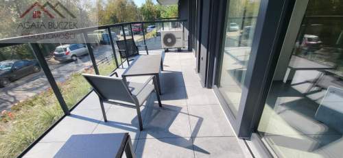 Apartament, komf. wykończony, 50 m od plaży