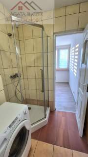 Kawalerka, osobna kuchnia, balkon, dobre miejsce