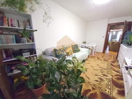 Dwupokojowe mieszkanie , IV piętro, kamienica 64m2