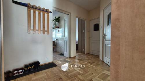 Zielony Romanów z możliwością 3 pokoi garaż