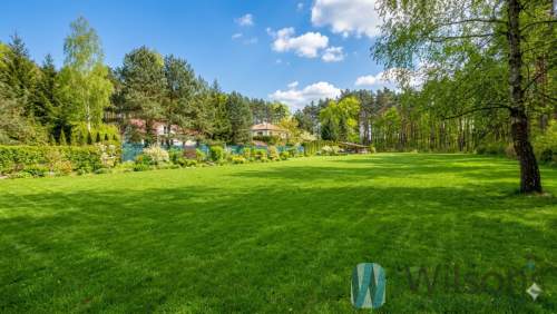 Parterowy dom 156 m na działce 9130m2
