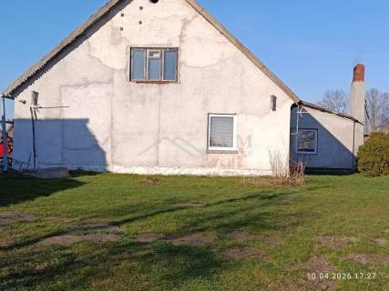 Pół bliźniaka 63m2 w Bażynach.