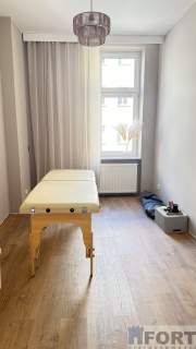 Mieszkanie 3 pokojowe w centrum, 1 piętro