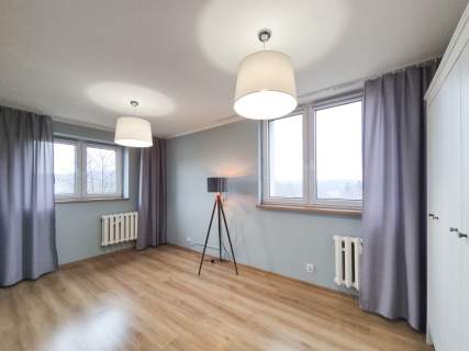 Jasne, po remoncie, 4 pokoje 