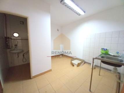 Lokal w centrum Żarowa, 49,20m2, stan bardzo dobry