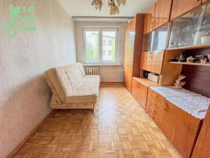 2 pokojowe mieszkanie z ogromnym potencjałem w centrum Kutna...