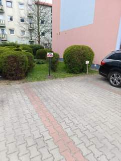 SPRZEDAM -piękne 3-pok. miejsce parkingowe -ul. Holenderska