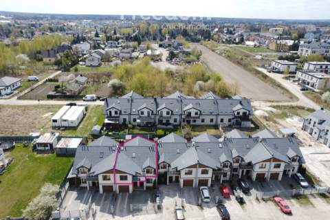 Segment w zabudowie szeregowej ul. Fieldorfa