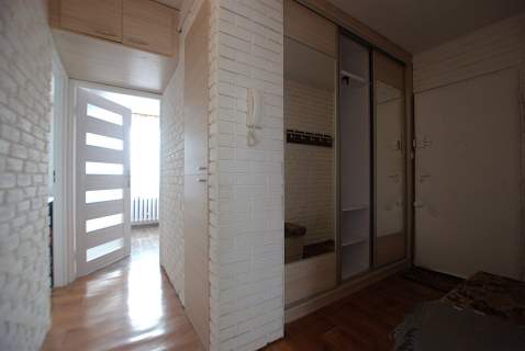 2 pokoje, widna kuchnia, balkon, winda