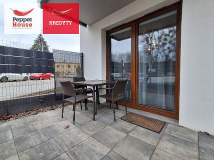 Apartament 2-pokojowy z ogrodem 2023 rok 
