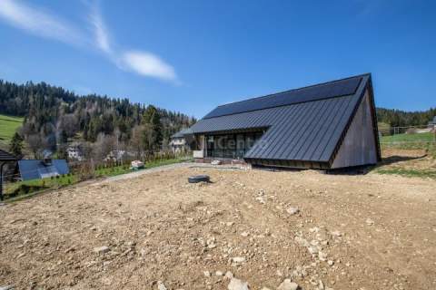 Dom pasywny, niezagrożony widok na Tatry.