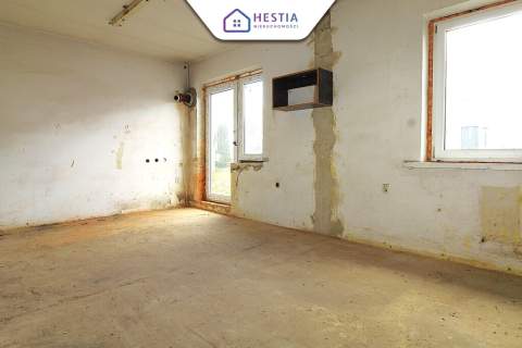 Połowa bliźniaka do remontu o powierzchni 110m2