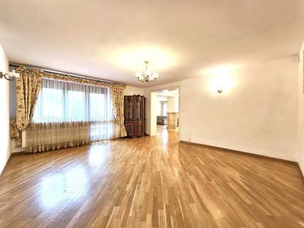 Dom wolnostojący 250 m2 / działka 2191 m2 / Urzut / Nadarzyn