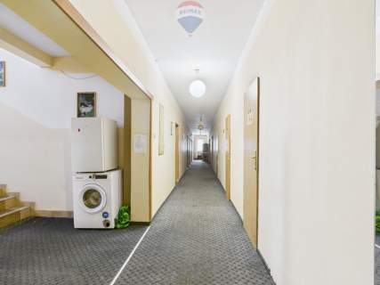 Hostel na sprzedaż
