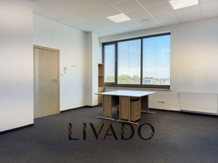 Lokal biurowo-usługowy 158m2 I ul. Rybitwy 11