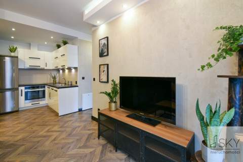 Balkon, 2 pokoje, 35m , ul. Opolska 15, tramwaj